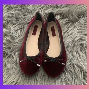Suede Burgundy Flats 🤩